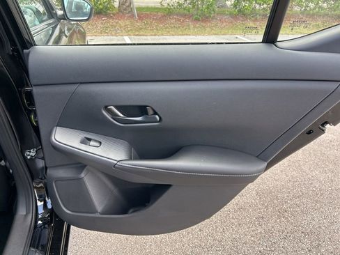 New 2025 Nissan Sentra S image 38