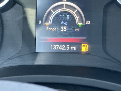 Used 2024 RAM 2500 Tradesman w/ Chrome Appearance Group image 29