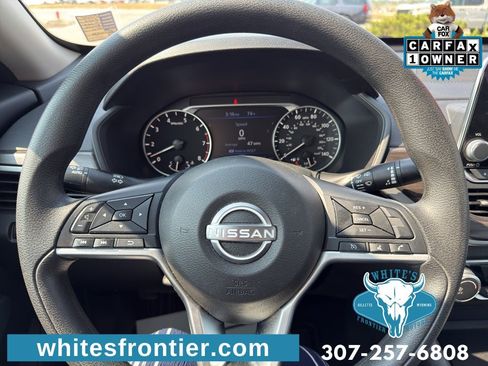 Used 2024 Nissan Altima 2.5 SV FWD image 22