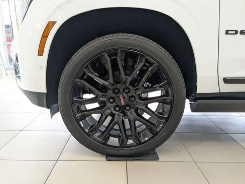 New 2026 GMC Yukon XL Denali w/ Sun & Power Step Package image 26