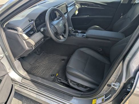 Used 2026 Toyota Camry XLE FWD image 9