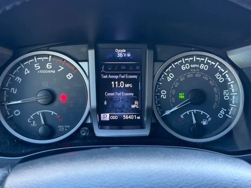 Used 2019 Toyota Tacoma SR5 image 25