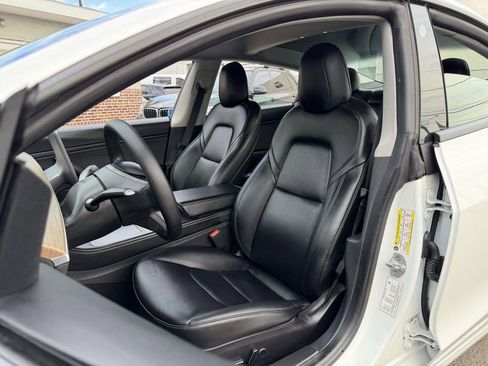 Used 2021 Tesla Model 3 Long Range image 23