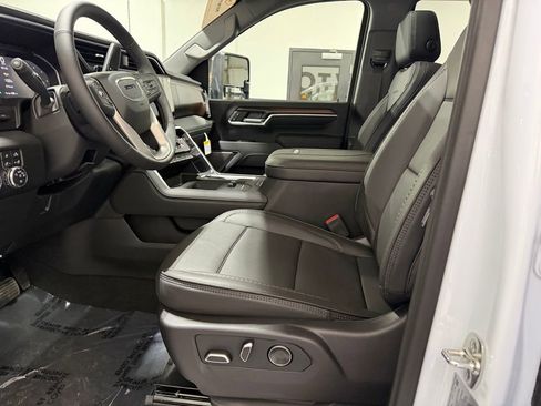 New 2026 GMC Sierra 2500 Denali w/ Max Trailering Package image 28