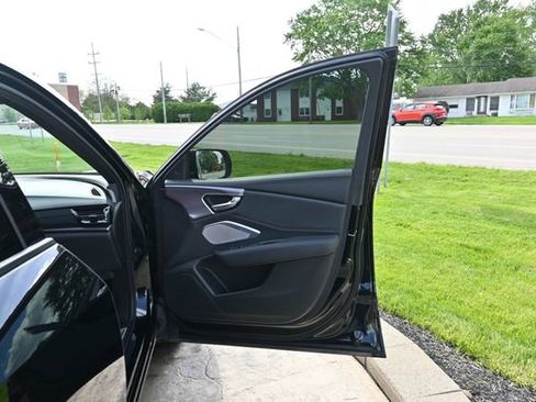Used 2019 Acura RDX A-Spec FWD image 18