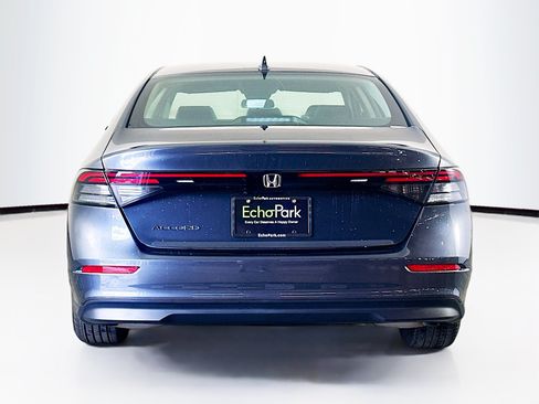 Used 2025 Honda Accord LX image 7