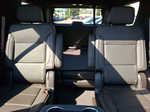 Used 2024 GMC Yukon Denali w/ Max Trailering Package AWD/4WD image 18