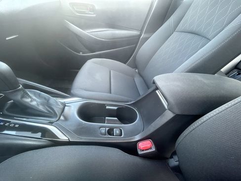 Certified 2026 Toyota Corolla LE FWD image 25