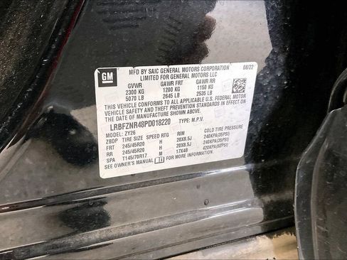 Used 2023 Buick Envision Essence w/ Sport Touring Package FWD image 19