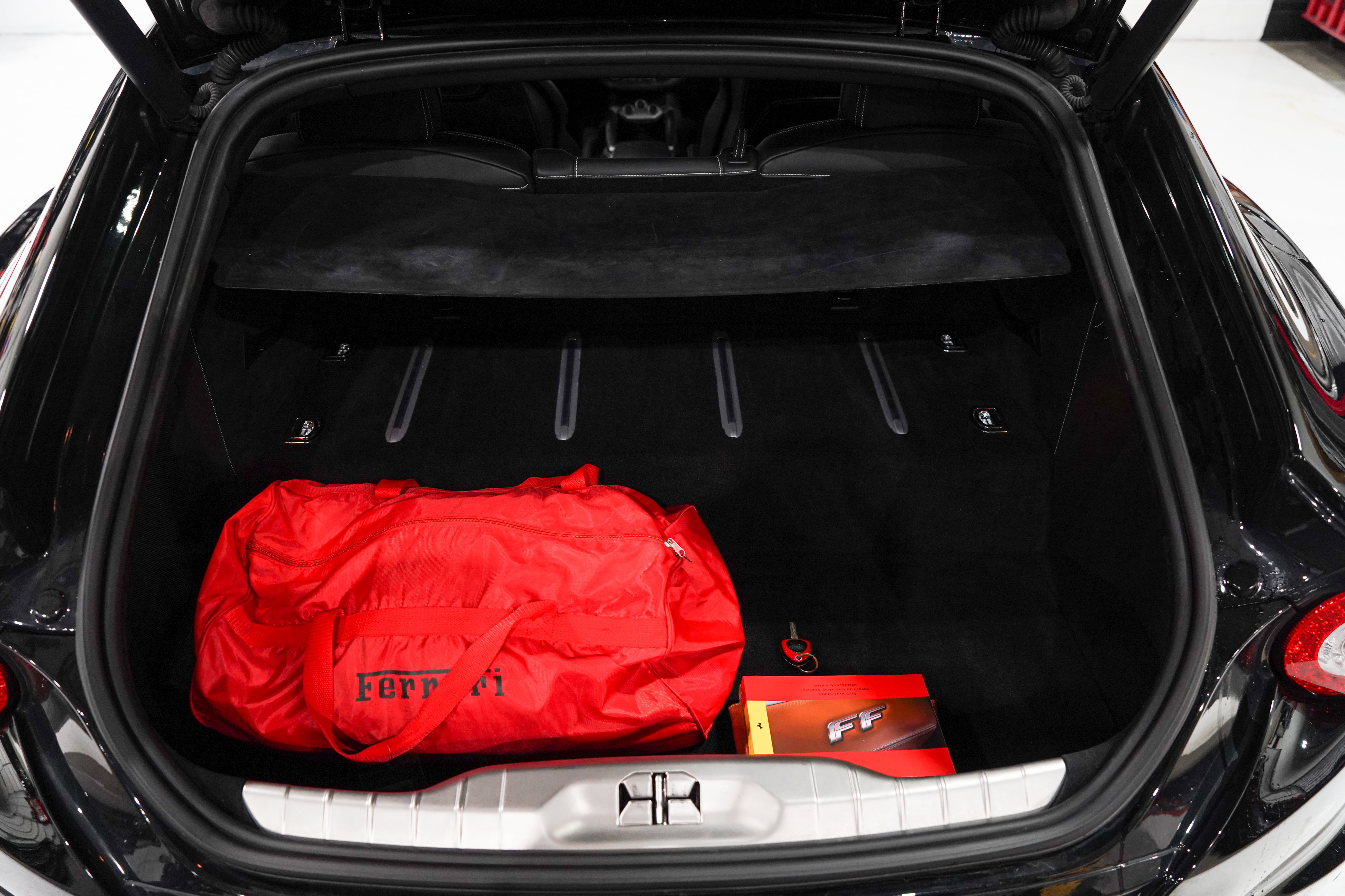 Used 2014 Ferrari FF AWD/4WD image 39