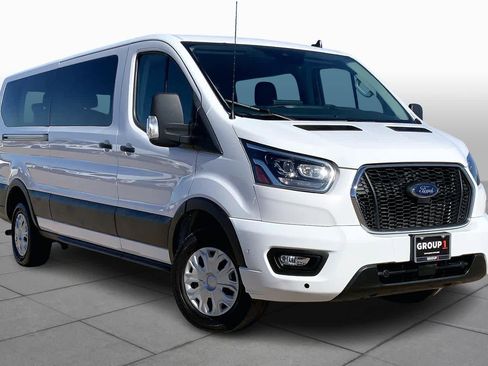 Used 2023 Ford Transit 350 XLT image 2