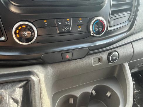 Used 2020 Ford Transit 350 DRW image 25