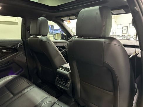 Used 2020 Land Rover Range Rover Evoque R-Dynamic SE AWD/4WD image 47