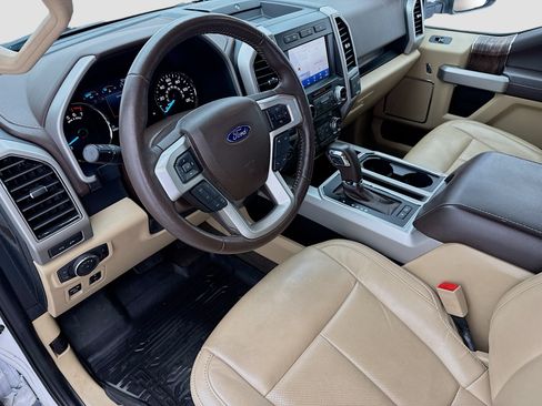 Used 2020 Ford F150 Lariat w/ Equipment Group 502A Luxury AWD/4WD image 7