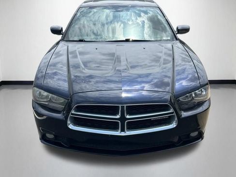 Used 2012 Dodge Charger SXT w/ Rallye Appearance Group RWD image 4