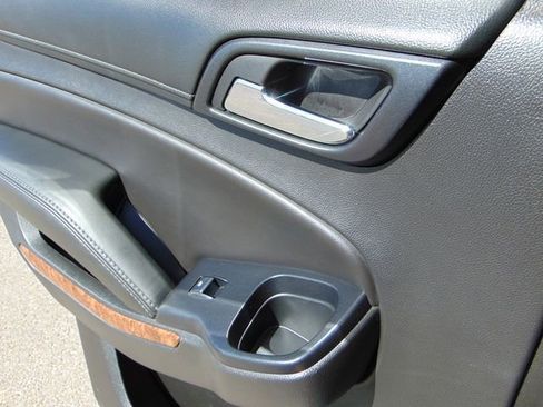 Used 2017 Chevrolet Tahoe Premier image 24