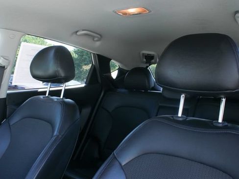 Used 2011 Hyundai Tucson GLS FWD image 14