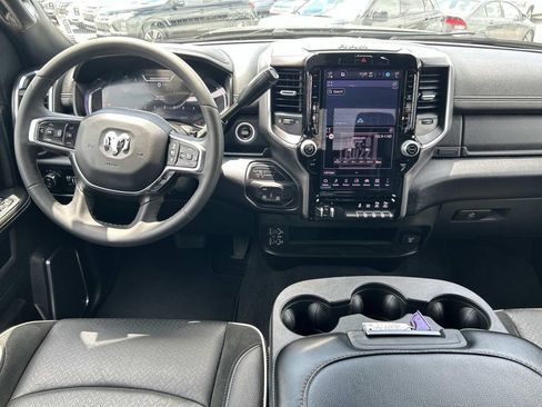 Used 2026 RAM 2500 Laramie AWD/4WD image 22