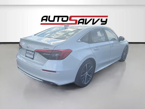 Used 2024 Honda Civic Touring image 7