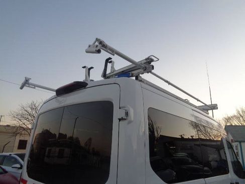 Used 2019 Ford Transit 150 XLT RWD image 10