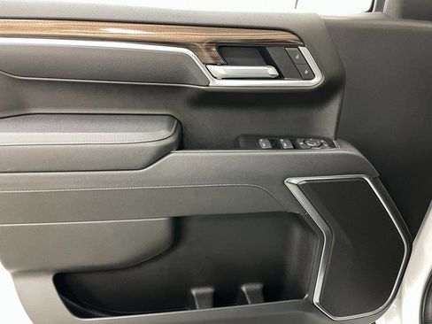 Certified 2025 Chevrolet Silverado 1500 RST AWD/4WD image 23