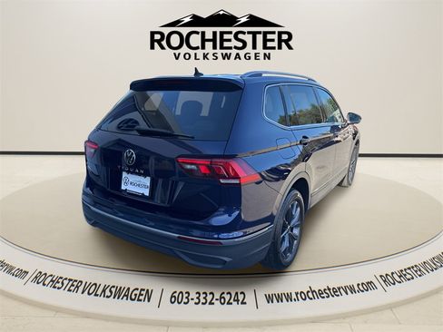 Used 2023 Volkswagen Tiguan SE image 9