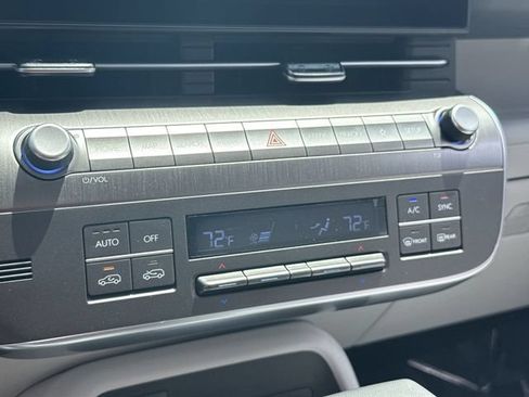 New 2026 Hyundai Kona SEL Sport AWD/4WD image 18