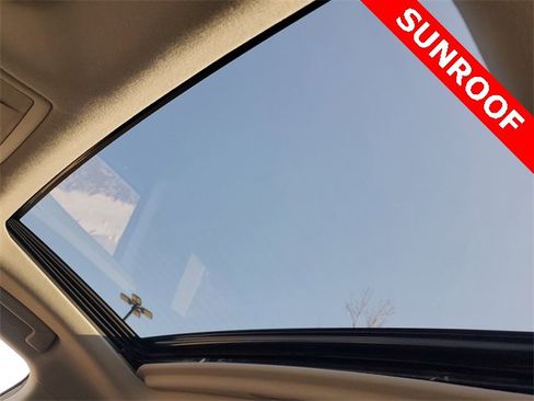 Used 2022 Lexus RX 450h AWD w/ Premium Package image 8