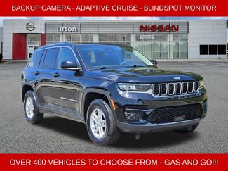 Used 2023 Jeep Grand Cherokee Laredo AWD/4WD video 1