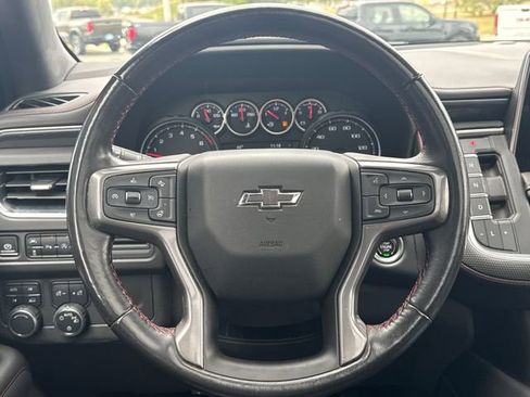 Used 2021 Chevrolet Suburban RST w/ Luxury Package image 16