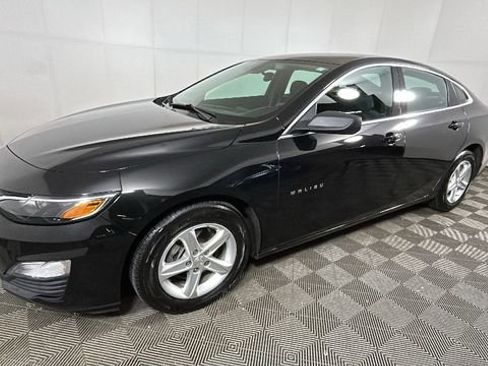 Used 2023 Chevrolet Malibu LS w/ LPO, Floor Liner Package FWD image 7