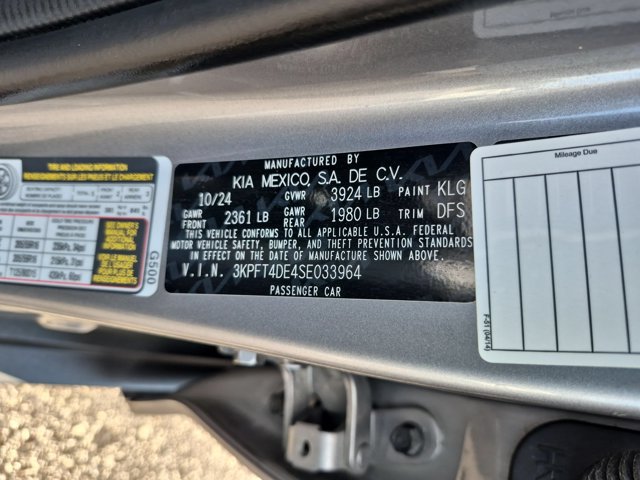 Used 2025 Kia K4 FWD image 20