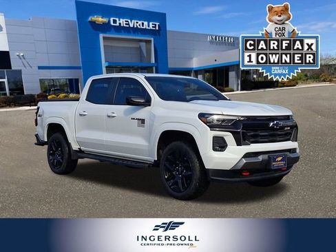 Used 2025 Chevrolet Colorado Z71 w/ Z71 Convenience Package 2 image 1