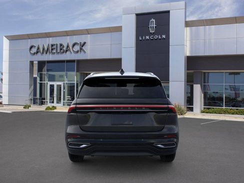 New 2026 Lincoln Nautilus Reserve image 5