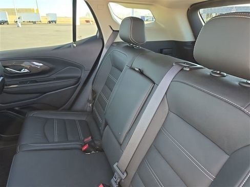 Used 2022 GMC Terrain Denali w/ LPO, Floor Liner Package image 39