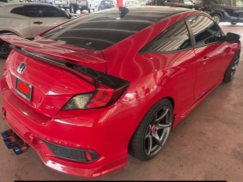 Used 2018 Honda Civic Si image 17