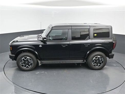 New 2025 Ford Bronco Outer Banks image 12