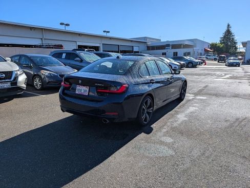 Used 2023 BMW 330e w/ Premium Package image 10