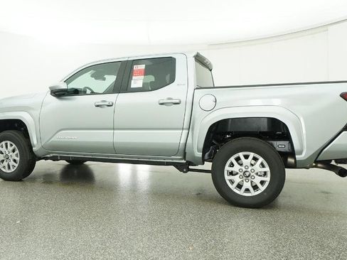 New 2026 Toyota Tacoma SR5 image 31