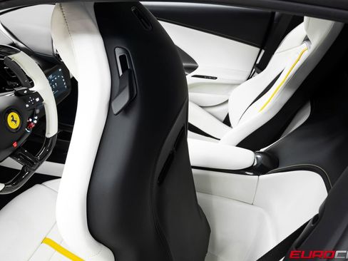 Used 2025 Ferrari 12Cilindri RWD image 45