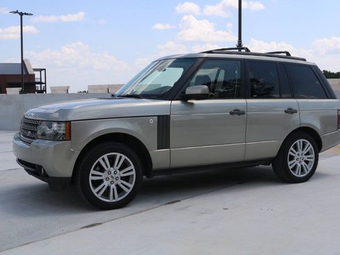 Used 2010 Land Rover Range Rover HSE LUX AWD/4WD image 11