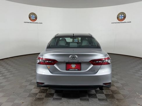 Used 2022 Toyota Camry XLE FWD image 19