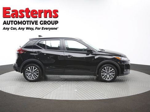 Used 2023 Nissan Kicks SV FWD image 43
