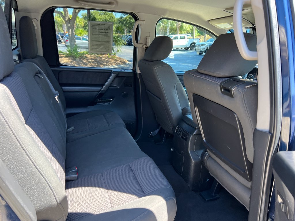 Used 2012 Nissan Titan SV w/ SV Value Truck Pkg AWD/4WD image 13