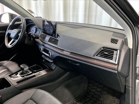Used 2022 Audi Q5 2.0T Premium image 28