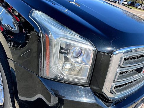 Used 2016 GMC Yukon SLT image 26