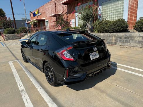 Used 2021 Honda Civic Sport image 4