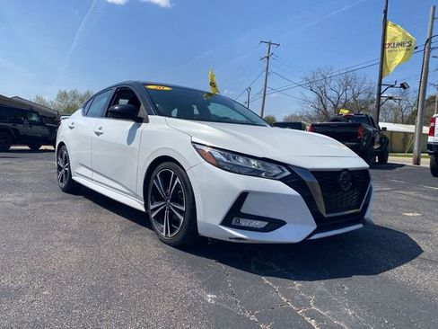 Used 2020 Nissan Sentra SR FWD image 2