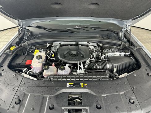 Used 2022 Jeep Grand Cherokee Limited 4xe image 34