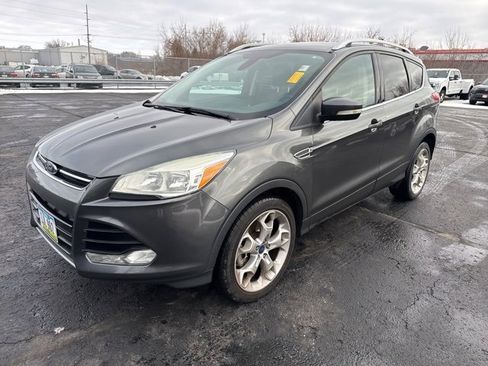Used 2015 Ford Escape Titanium image 2